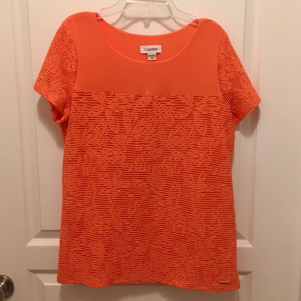 Unavailable. [Calvin Klein] Salmon Top